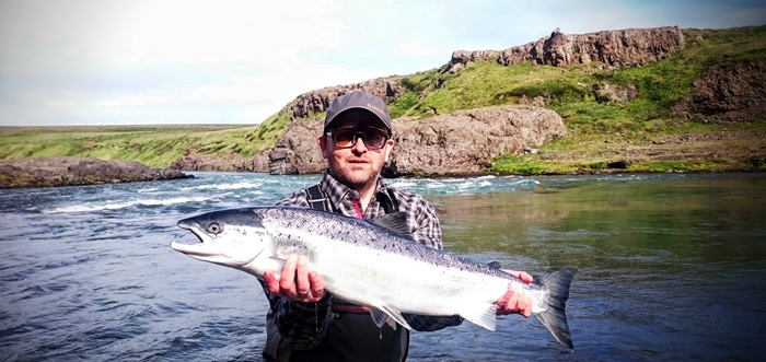 アイスランドアトランティックサーモン釣り_海外釣り専門旅行会社ビックトラウト